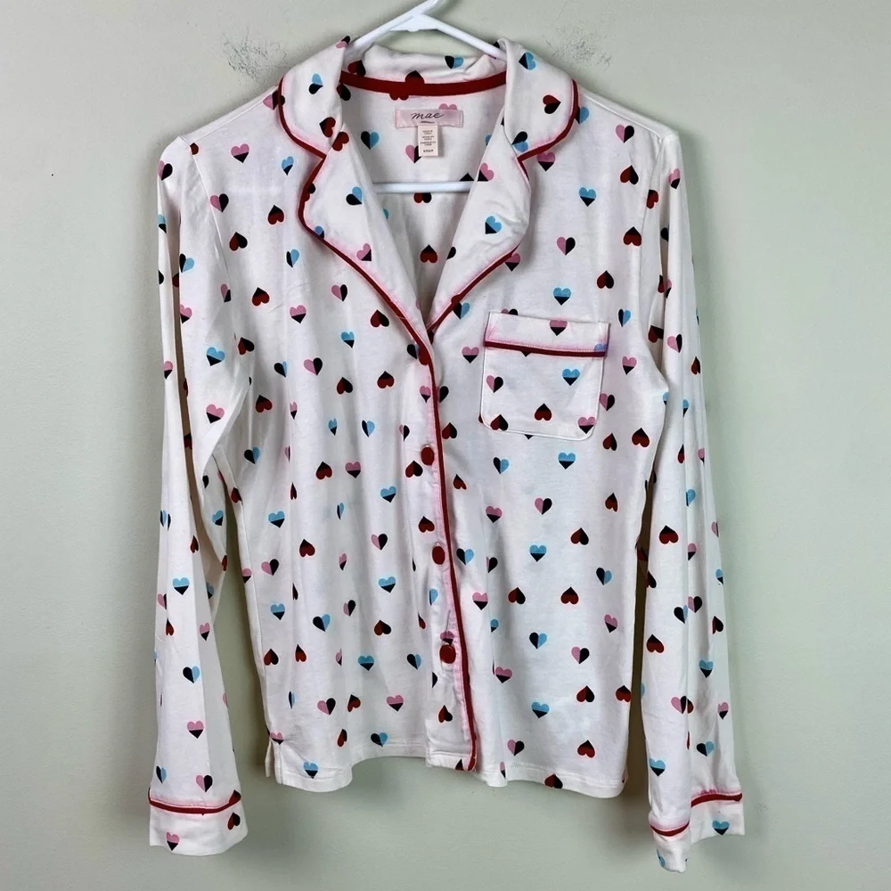 Mae White Pink hearts Valentine’s Day Pajama set size S